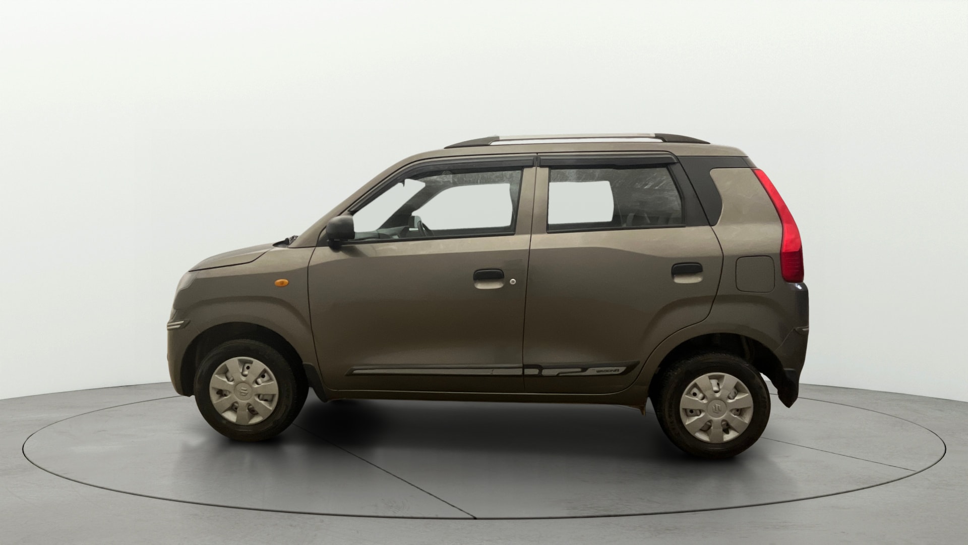 View 2023 Maruti Suzuki 1000 Base Variant Image 5 Used 2023 Maruti Suzuki 1000 Base Variant Image 5
