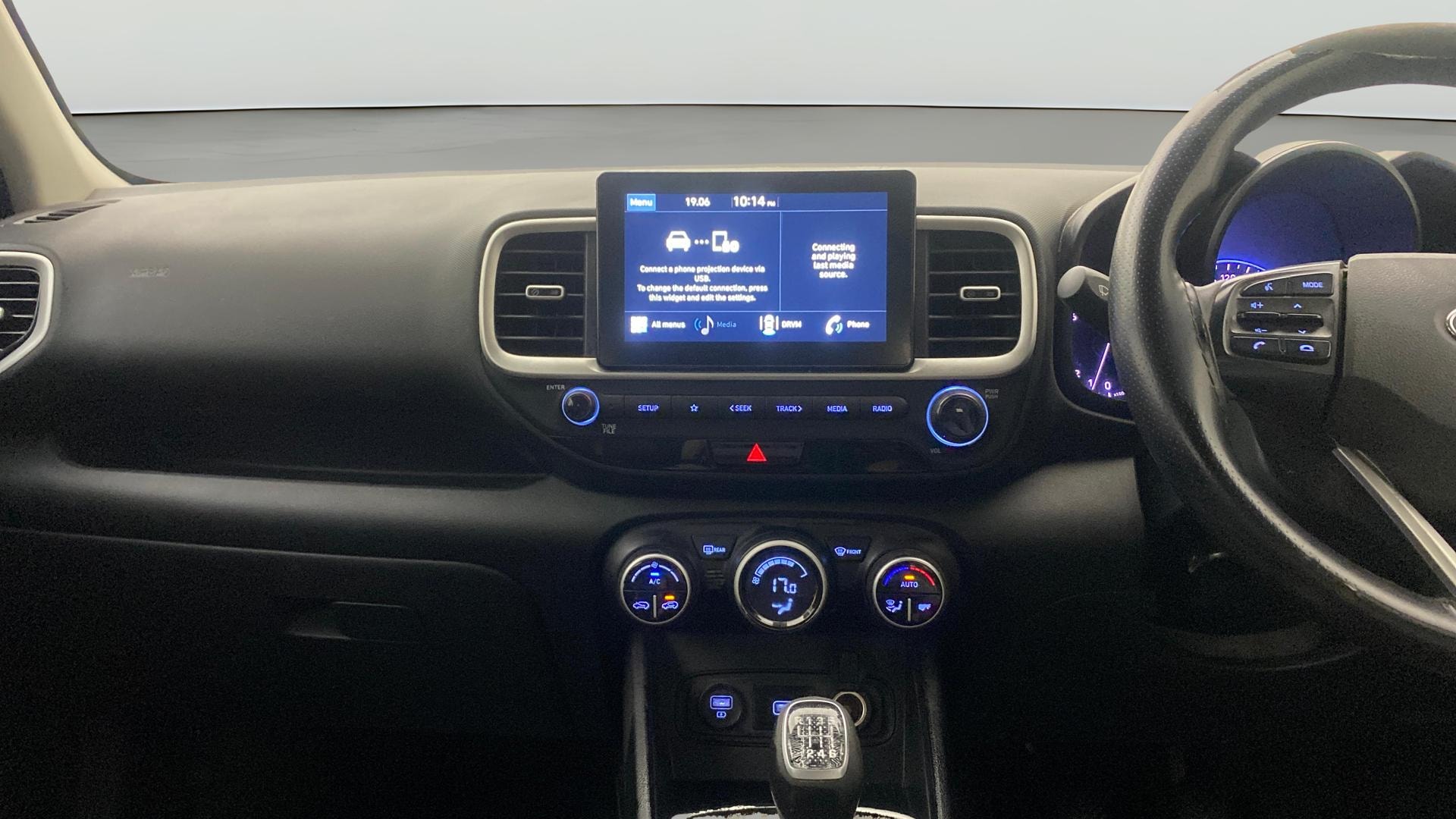 Used 2020 Hyundai Venue Used 2020 Hyundai Venue