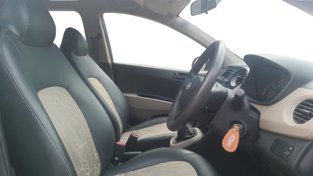 View Hyundai Grand i10 Image 25 Used Hyundai Grand i10 Image 25