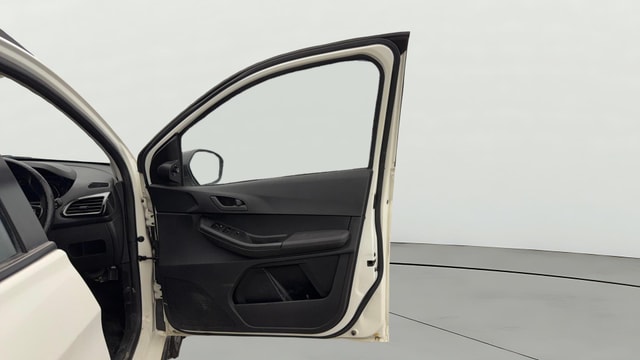 View Tata Tiago NRG Image 46 Used Tata Tiago NRG Image 46