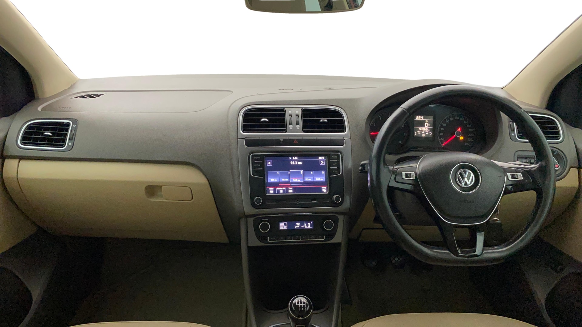 View 2020 Volkswagen Vento 1.0 L TSI Highline Petrol Image 15 Used 2020 Volkswagen Vento 1.0 L TSI Highline Petrol Image 15