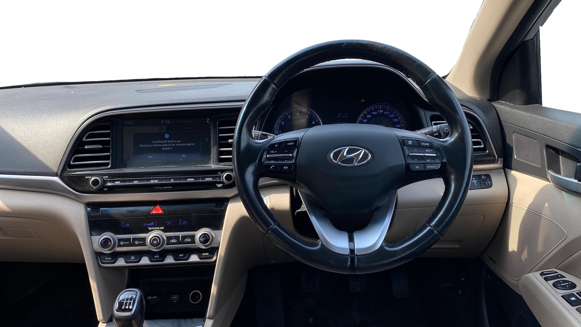 View 2022 Hyundai Elantra 1.6 CRDi S Image 21 Used 2022 Hyundai Elantra 1.6 CRDi S Image 21