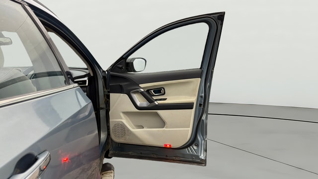 View Tata Safari Image 48 Used Tata Safari Image 48