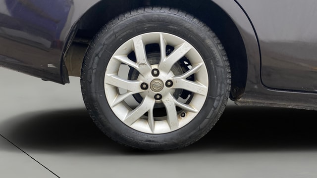 View Nissan Sunny Image 23 Used Nissan Sunny Image 23
