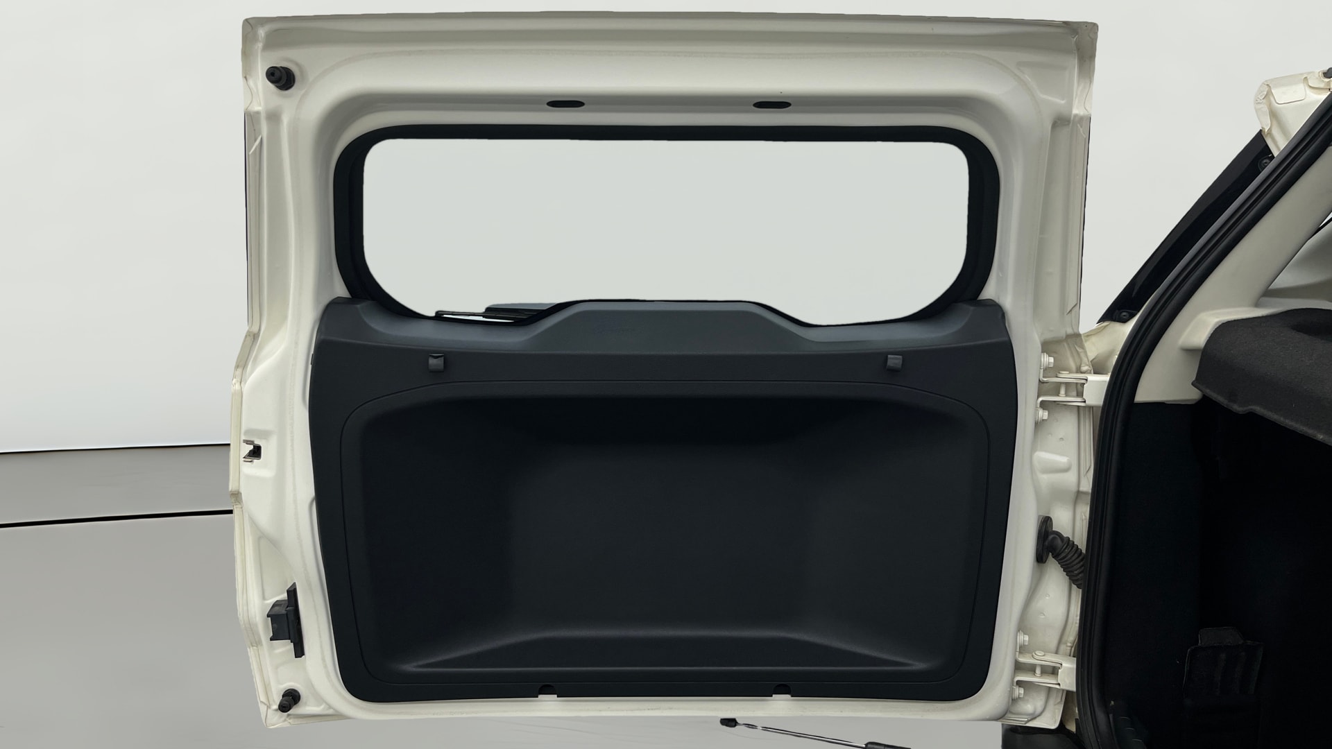 View 2020 Ford EcoSport 1.5 TDCi Diesel Ambiente BS IV Image 32 Used 2020 Ford EcoSport 1.5 TDCi Diesel Ambiente BS IV Image 32