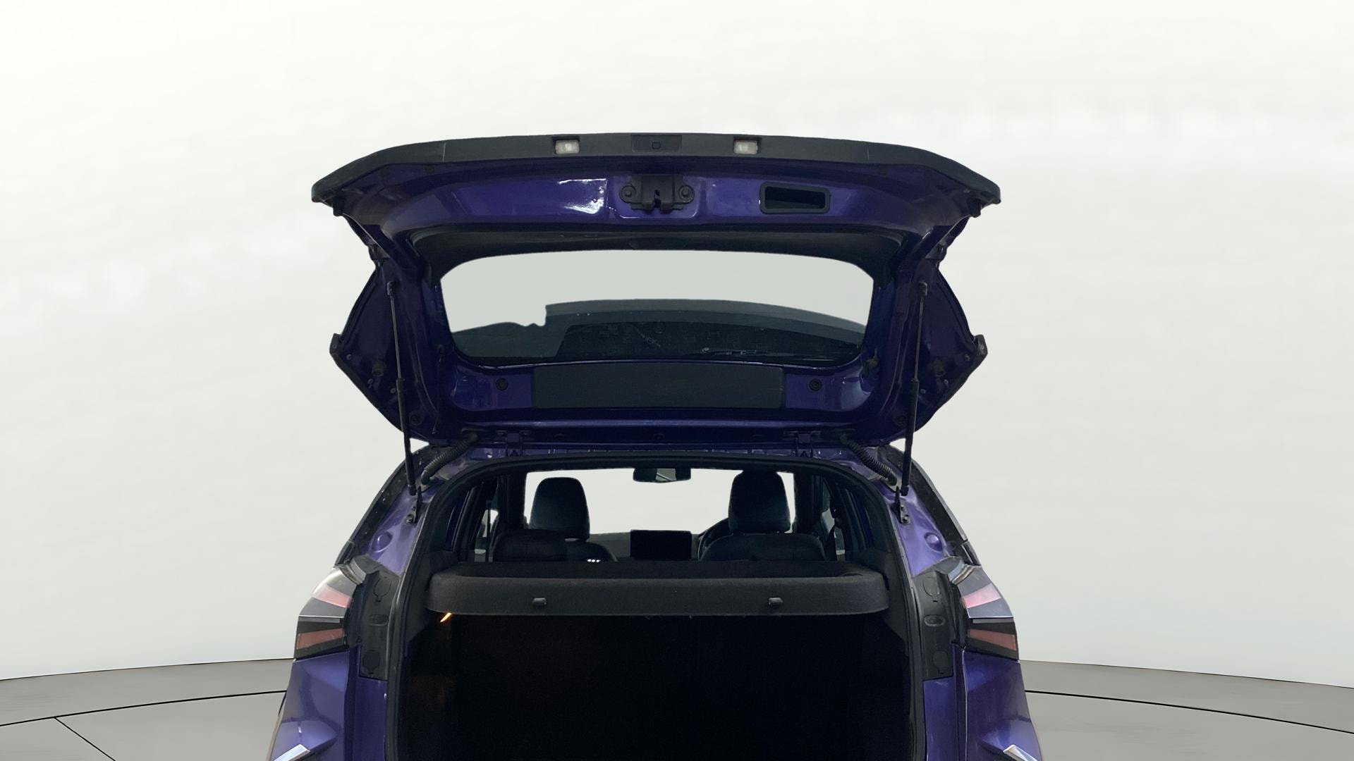 View 2023 Tata Nexon Revotron XE Image 17 Used 2023 Tata Nexon Revotron XE Image 17