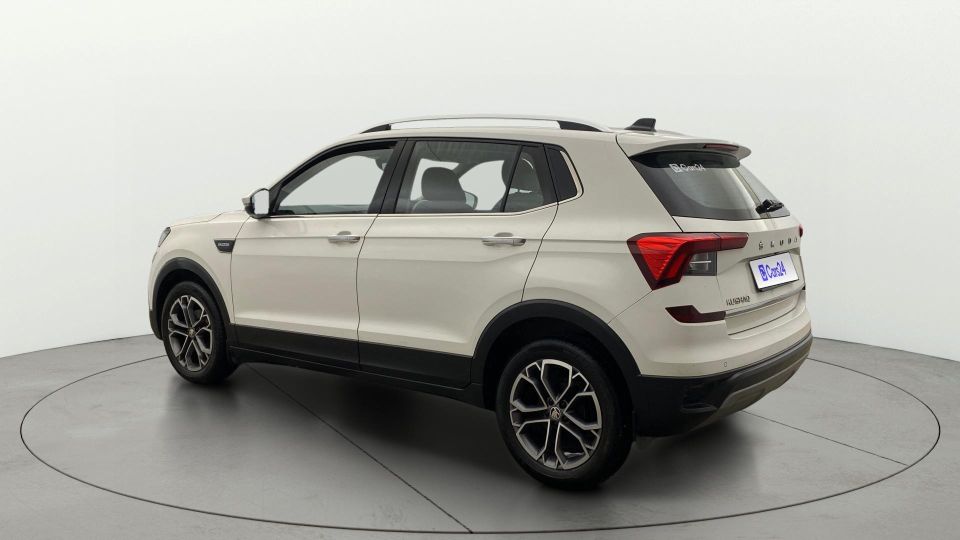 View 2022 Skoda Kushaq Style 1.0 TSI AT - 6 Airbags Image 2 Used 2022 Skoda Kushaq Style 1.0 TSI AT - 6 Airbags Image 2