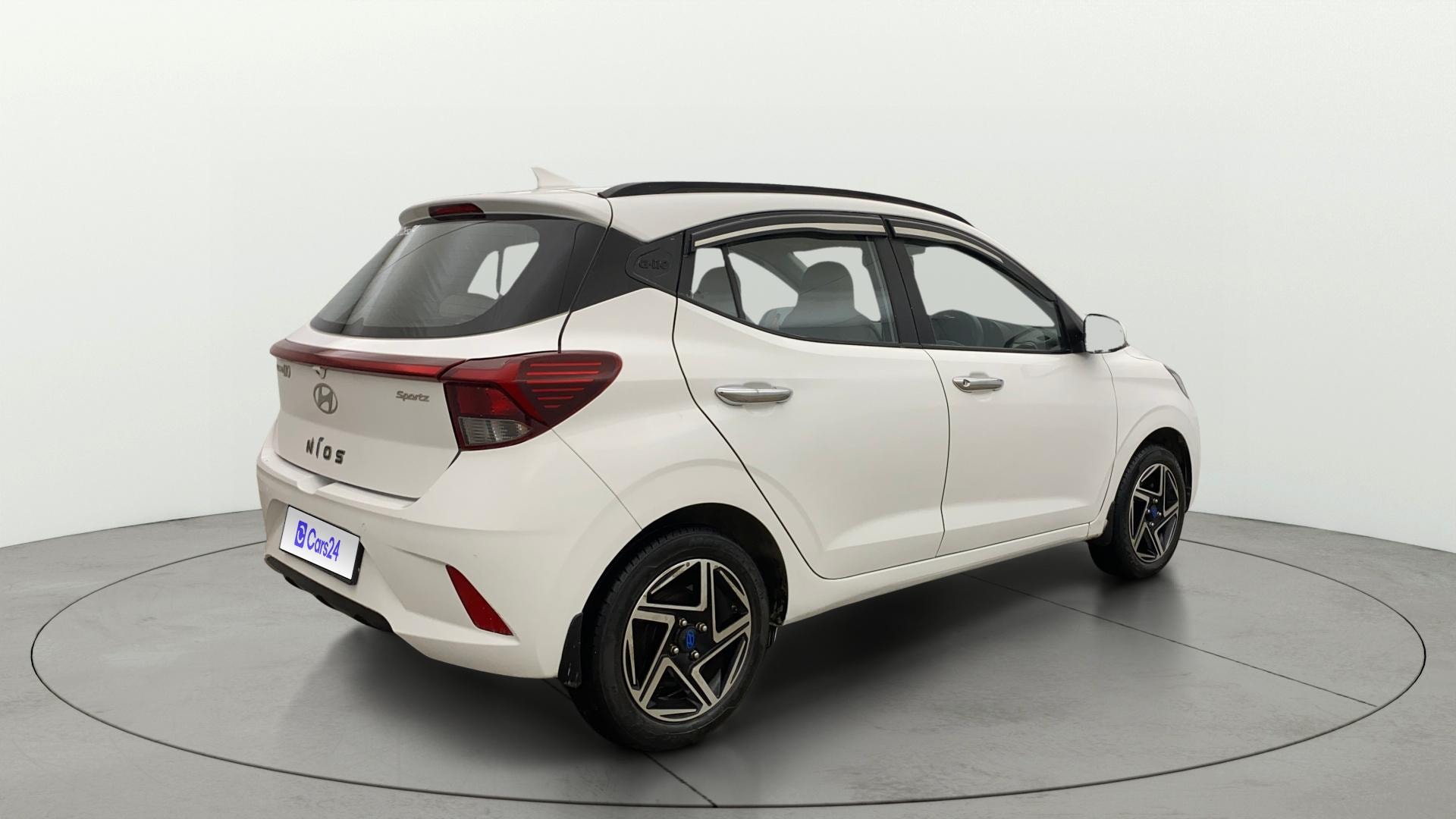 View 2024 Hyundai Grand i10 Nios Sportz CNG Image 42 Used 2024 Hyundai Grand i10 Nios Sportz CNG Image 42