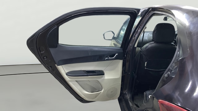 View Tata Tiago Image 14 Used Tata Tiago Image 14