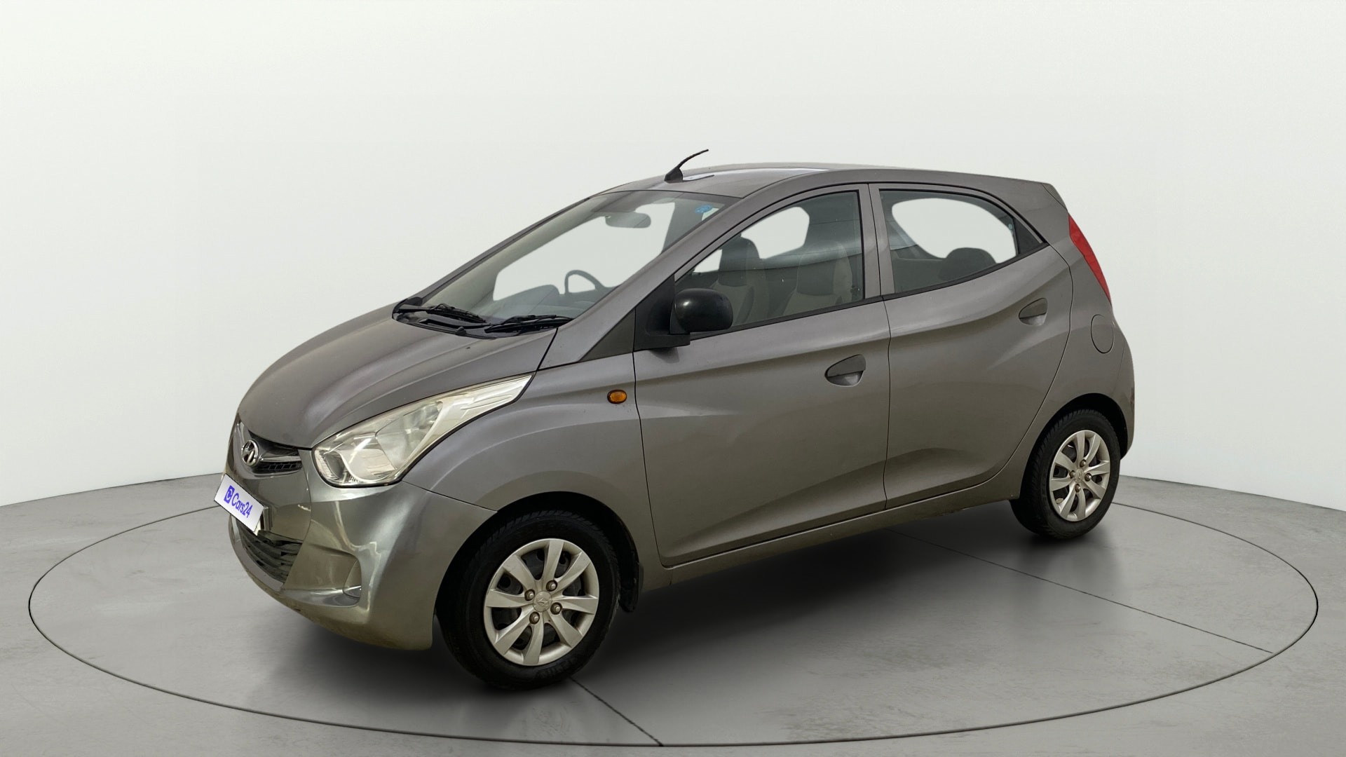View 2013 Hyundai EON Magna Plus Image 34 Used 2013 Hyundai EON Magna Plus Image 34