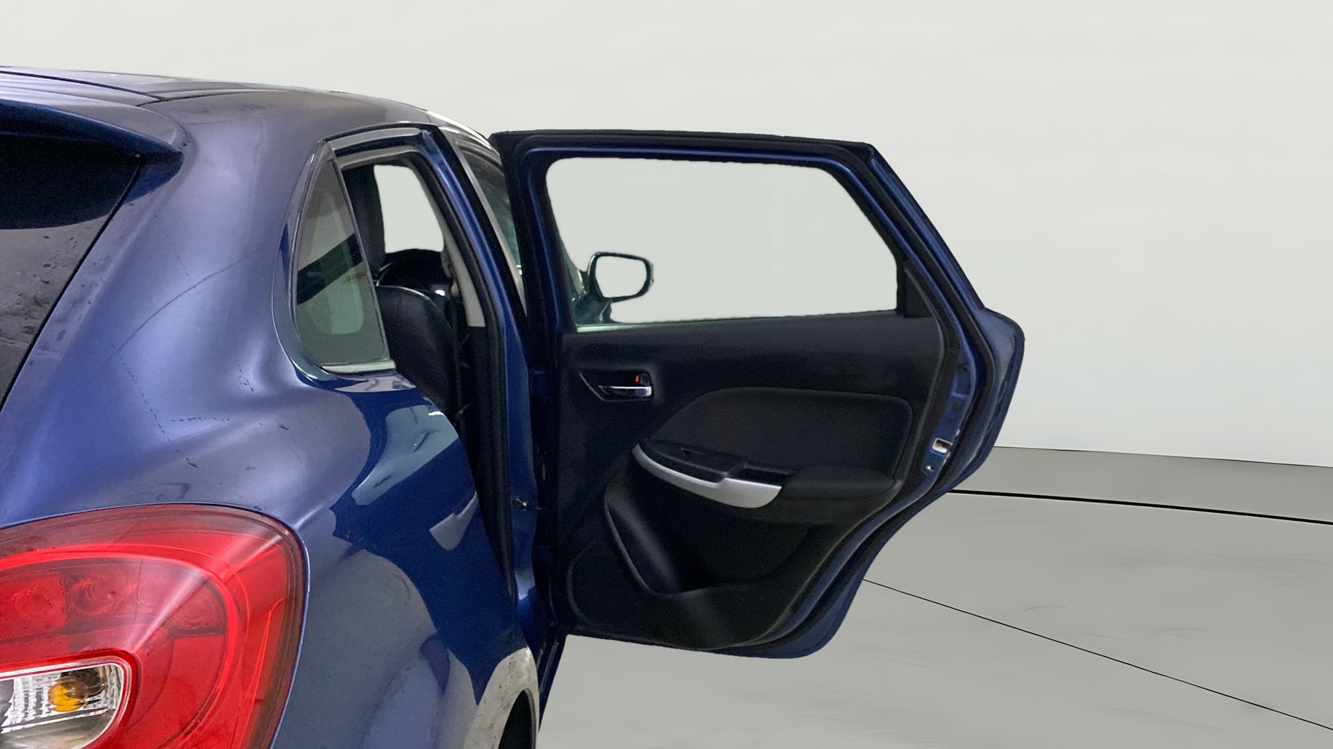 View 2018 Maruti Suzuki 1000 Base Variant Image 7 Used 2018 Maruti Suzuki 1000 Base Variant Image 7