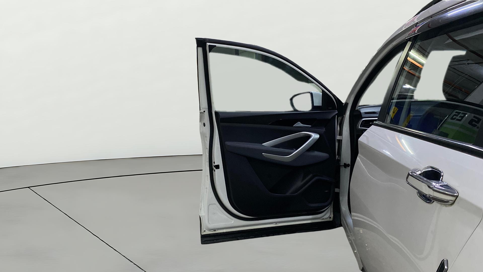 View 2021 MG Hector Super Petrol BS IV Image 38 Used 2021 MG Hector Super Petrol BS IV Image 38