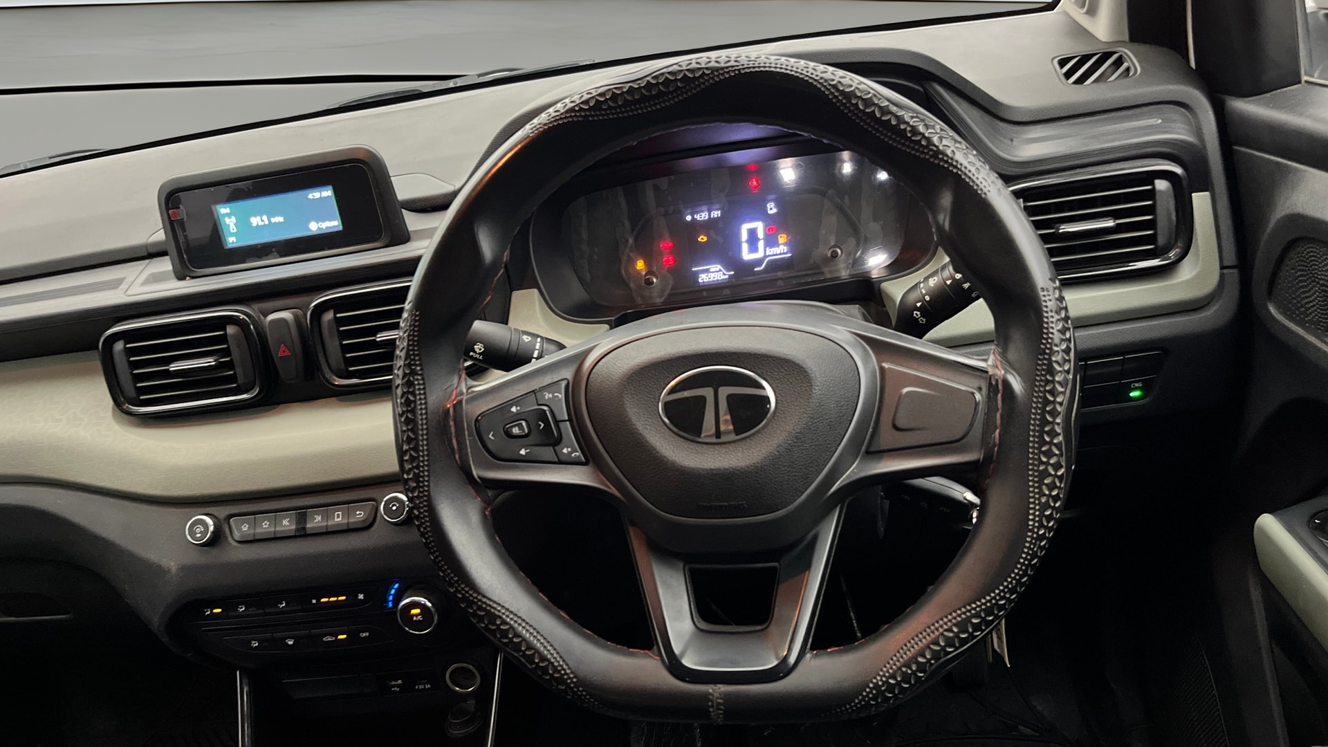 Used 2025 Tata Punch Used 2025 Tata Punch