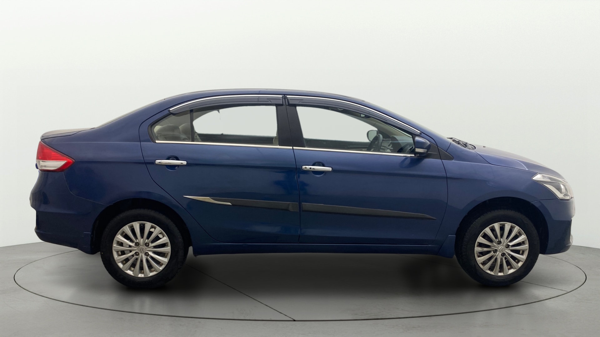 View 2018 Maruti Suzuki 1000 Base Variant Image 9 Used 2018 Maruti Suzuki 1000 Base Variant Image 9