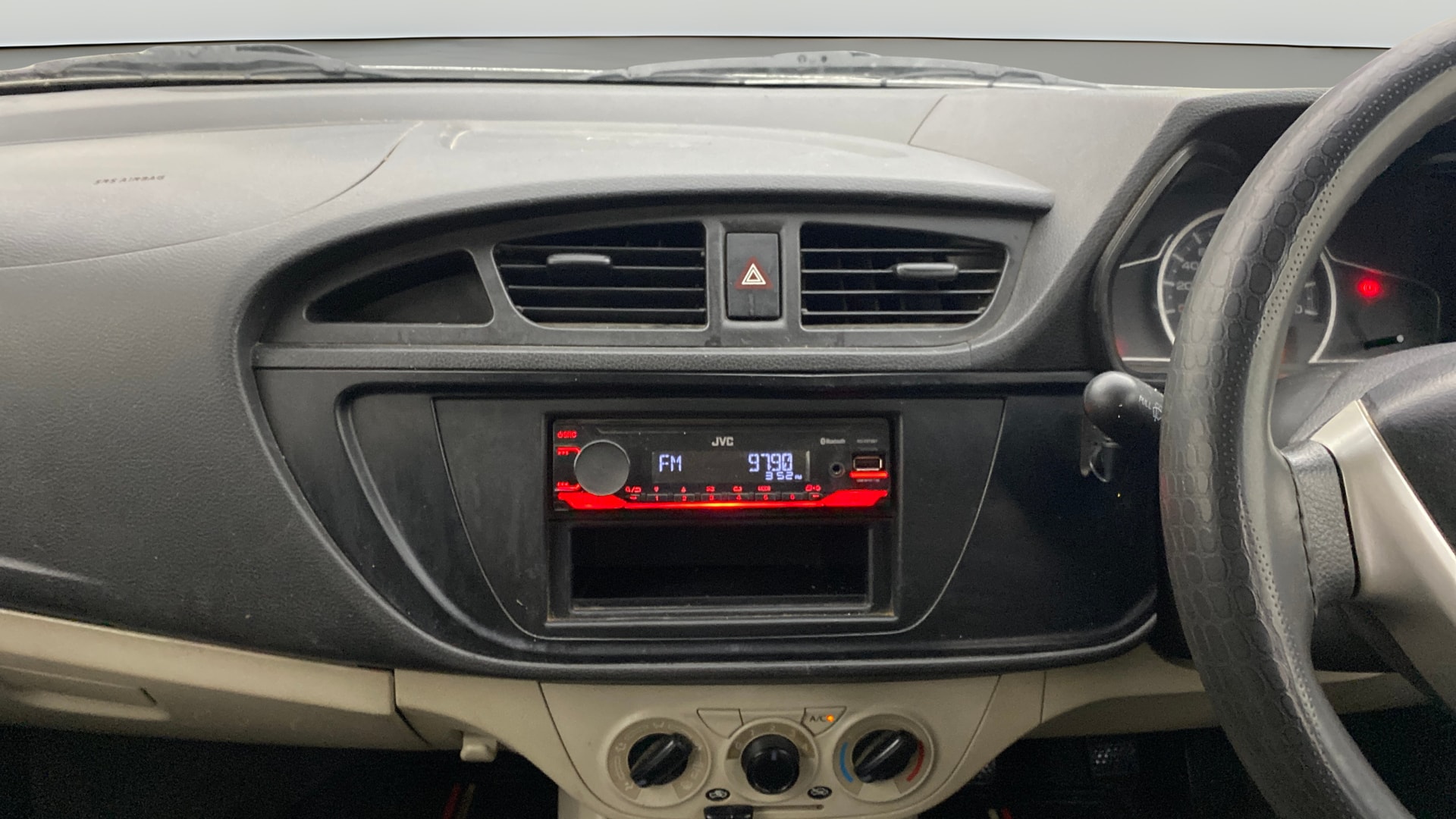 View 2021 Maruti Suzuki 1000 Base Variant Image 17 Used 2021 Maruti Suzuki 1000 Base Variant Image 17
