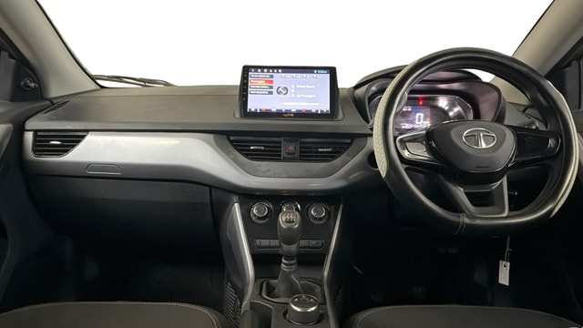 View Tata Nexon Image 15 Used Tata Nexon Image 15
