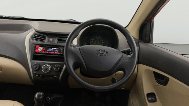 View Hyundai EON Image 20 Used Hyundai EON Image 20