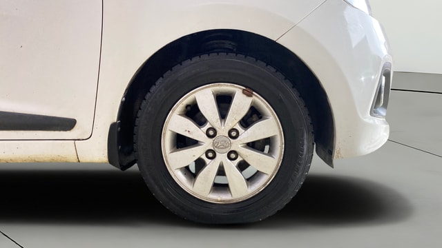 View Hyundai Xcent Image 39 Used Hyundai Xcent Image 39