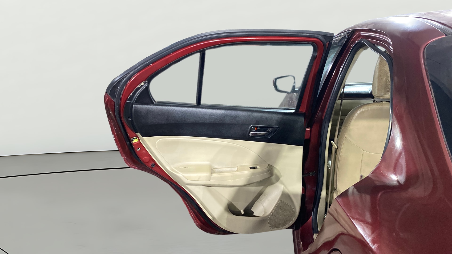 View 2018 Maruti Suzuki 1000 Base Variant Image 22 Used 2018 Maruti Suzuki 1000 Base Variant Image 22