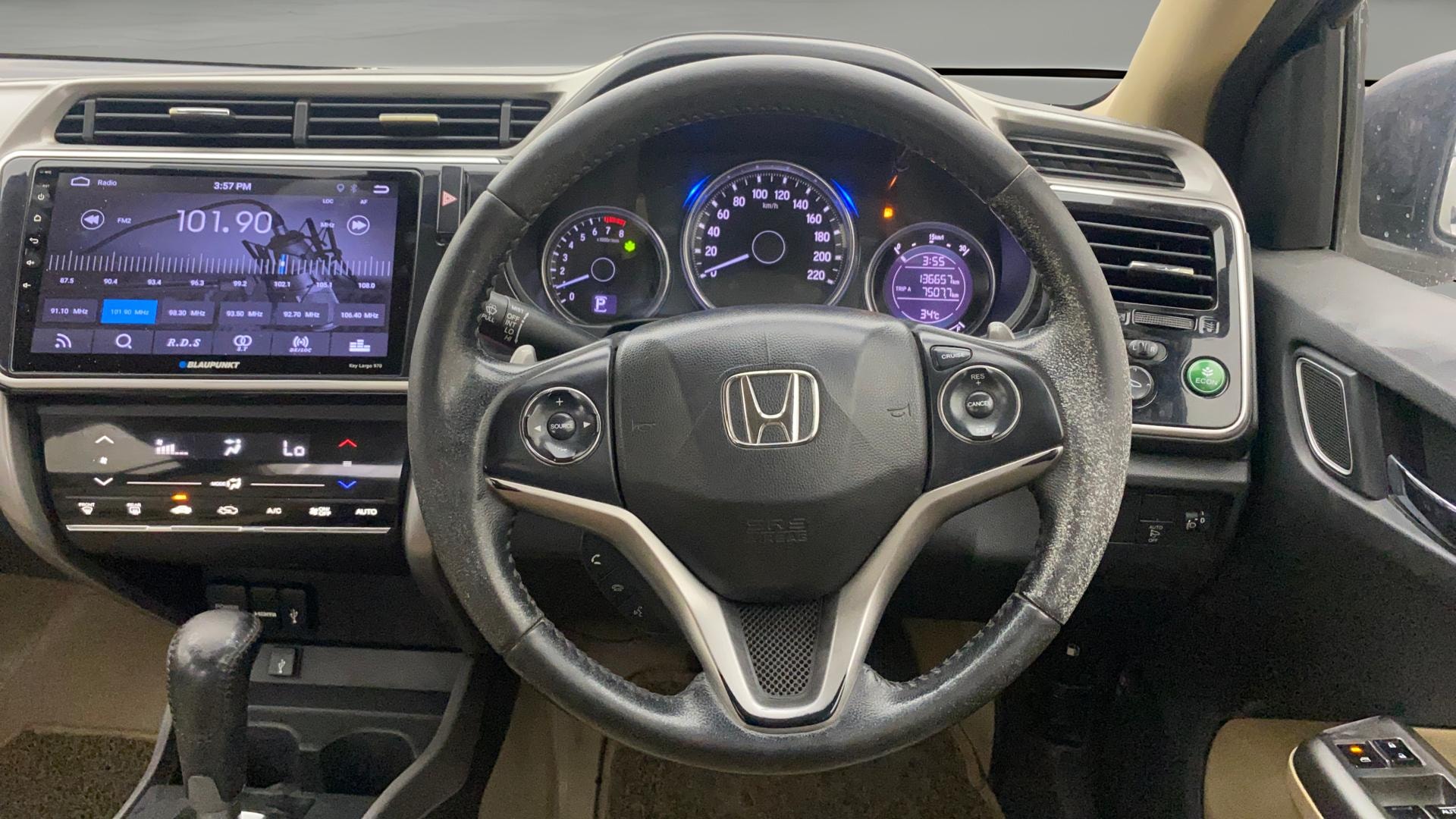 View 2017 Honda City ZX MT Diesel Anniversary Edition Image 21 Used 2017 Honda City ZX MT Diesel Anniversary Edition Image 21