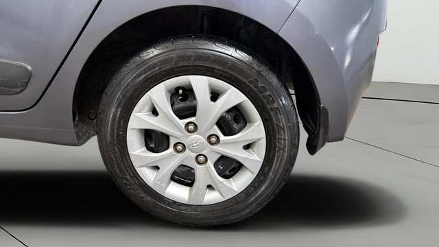 View Hyundai Grand i10 Image 11 Used Hyundai Grand i10 Image 11