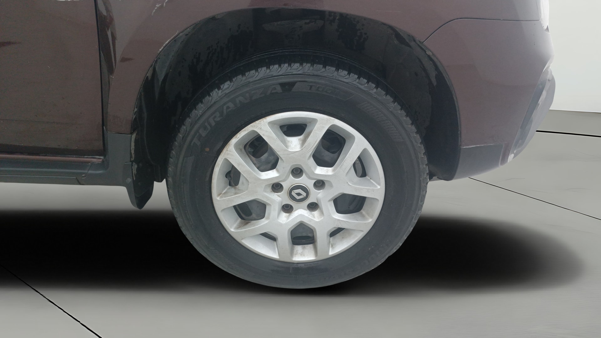 View 2019 Renault Duster 85 PS RXS 4X2 MT Image 39 Used 2019 Renault Duster 85 PS RXS 4X2 MT Image 39
