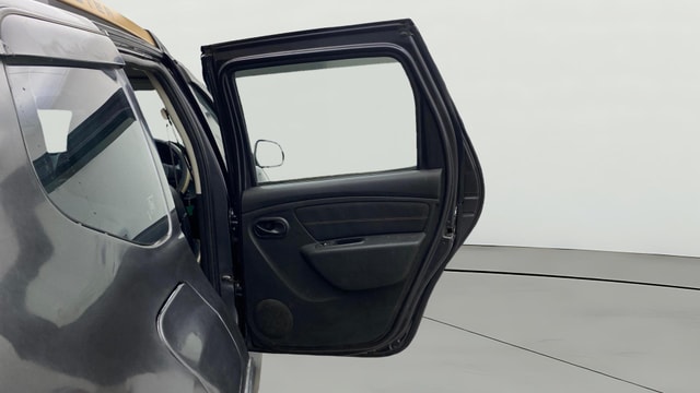 View Renault Duster Image 7 Used Renault Duster Image 7
