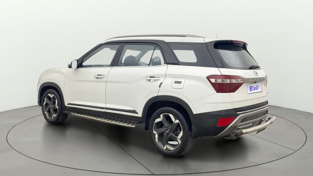 View Hyundai Alcazar Image 2 Used Hyundai Alcazar Image 2