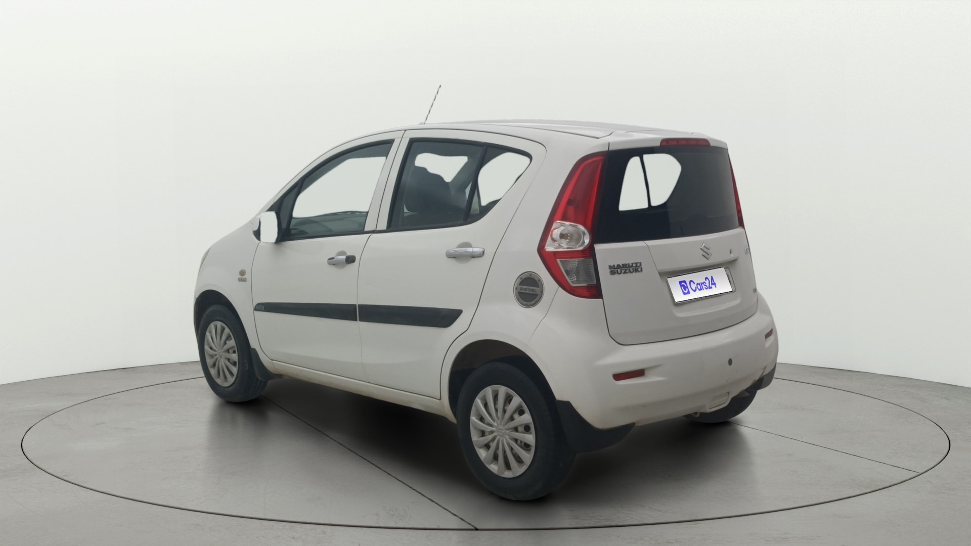 View 2016 Maruti Suzuki 1000 Base Variant Image 2 Used 2016 Maruti Suzuki 1000 Base Variant Image 2