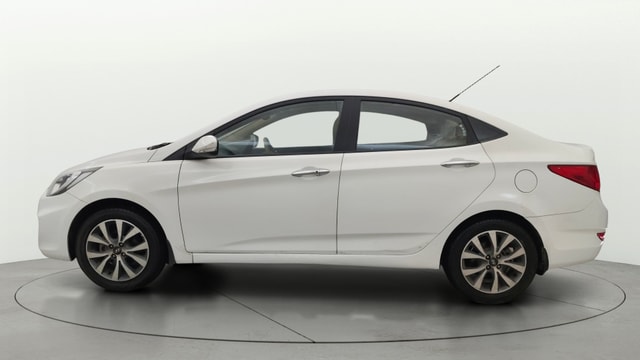 View Hyundai Fluidic Verna Image 5 Used Hyundai Fluidic Verna Image 5
