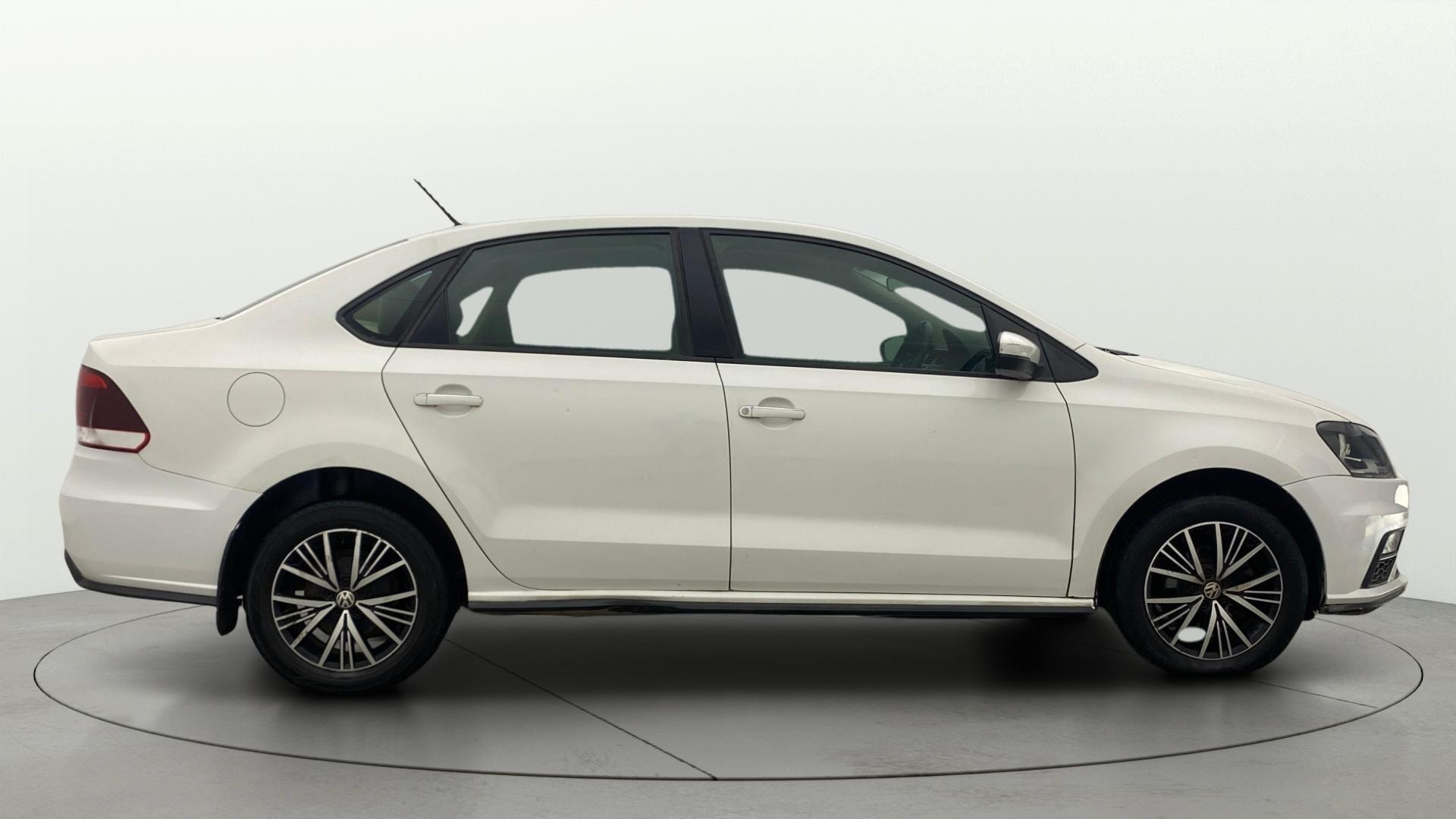 Used 2021 Volkswagen Vento Used 2021 Volkswagen Vento