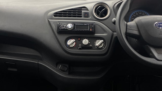 View Datsun Redi GO Image 17 Used Datsun Redi GO Image 17