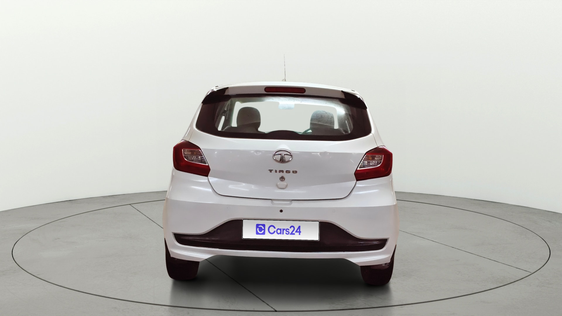View 2020 Tata Tiago Revotorq XB Image 40 Used 2020 Tata Tiago Revotorq XB Image 40