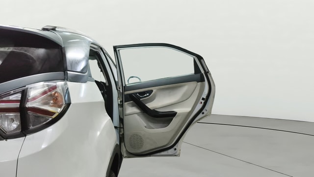 View Tata Nexon Image 6 Used Tata Nexon Image 6