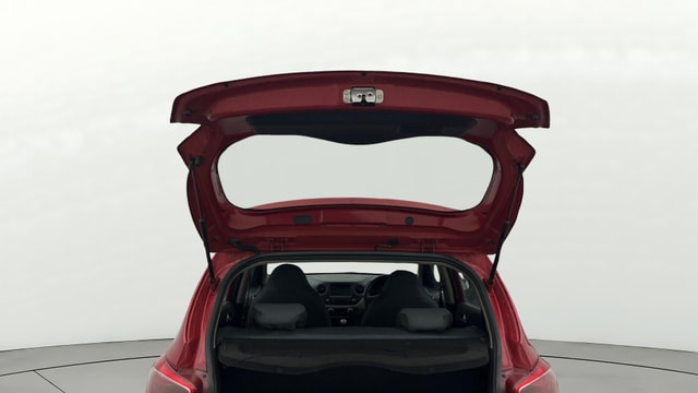 View Hyundai Grand i10 Image 16 Used Hyundai Grand i10 Image 16