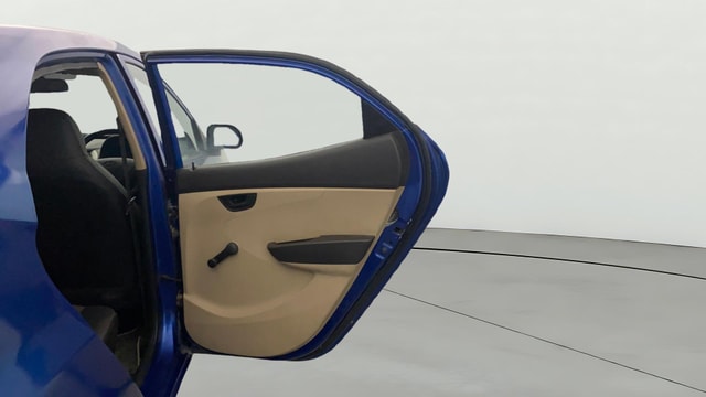 View Hyundai EON Image 7 Used Hyundai EON Image 7