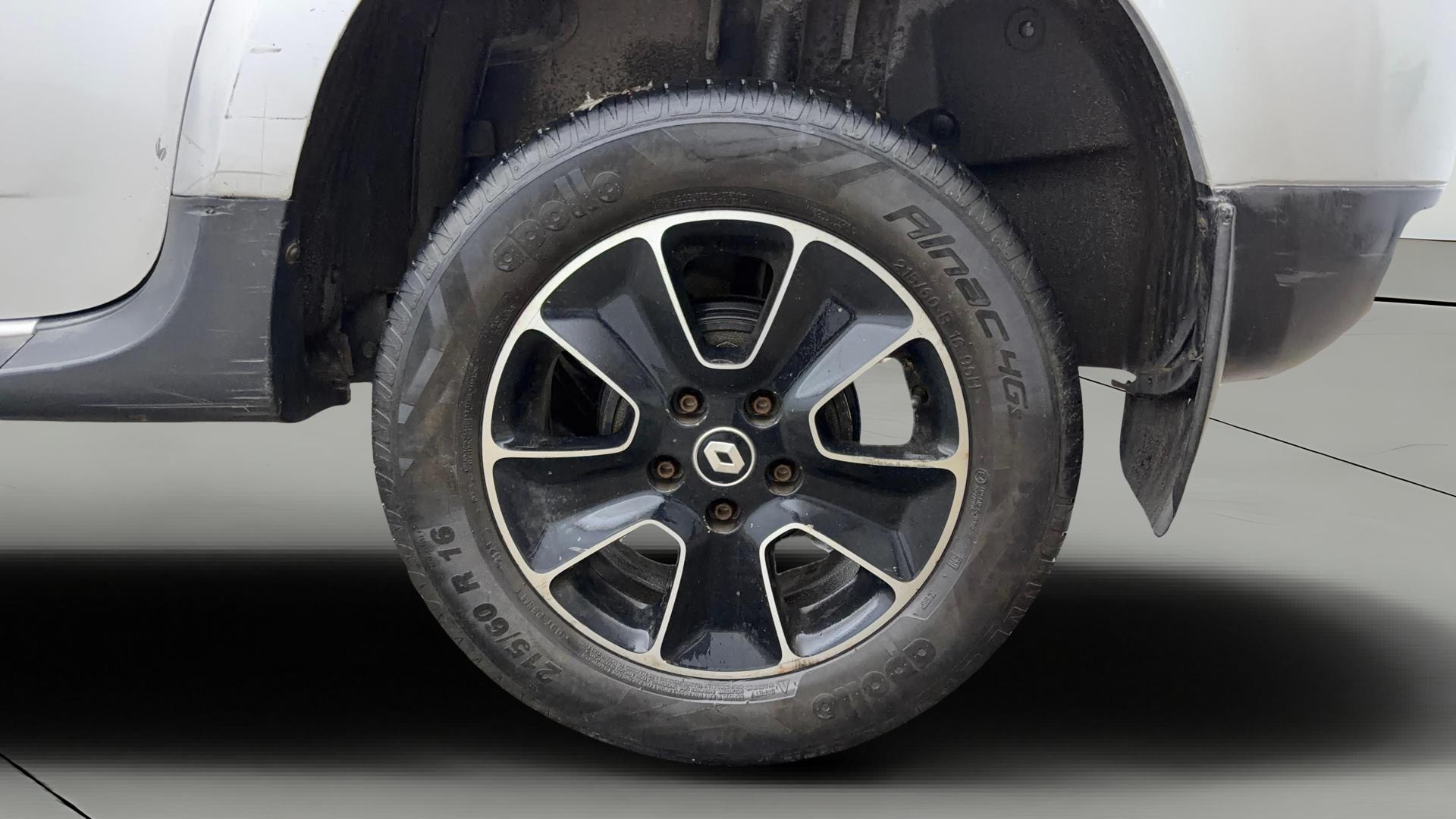 View 2020 Renault Duster Petrol RXS BS IV Image 7 Used 2020 Renault Duster Petrol RXS BS IV Image 7