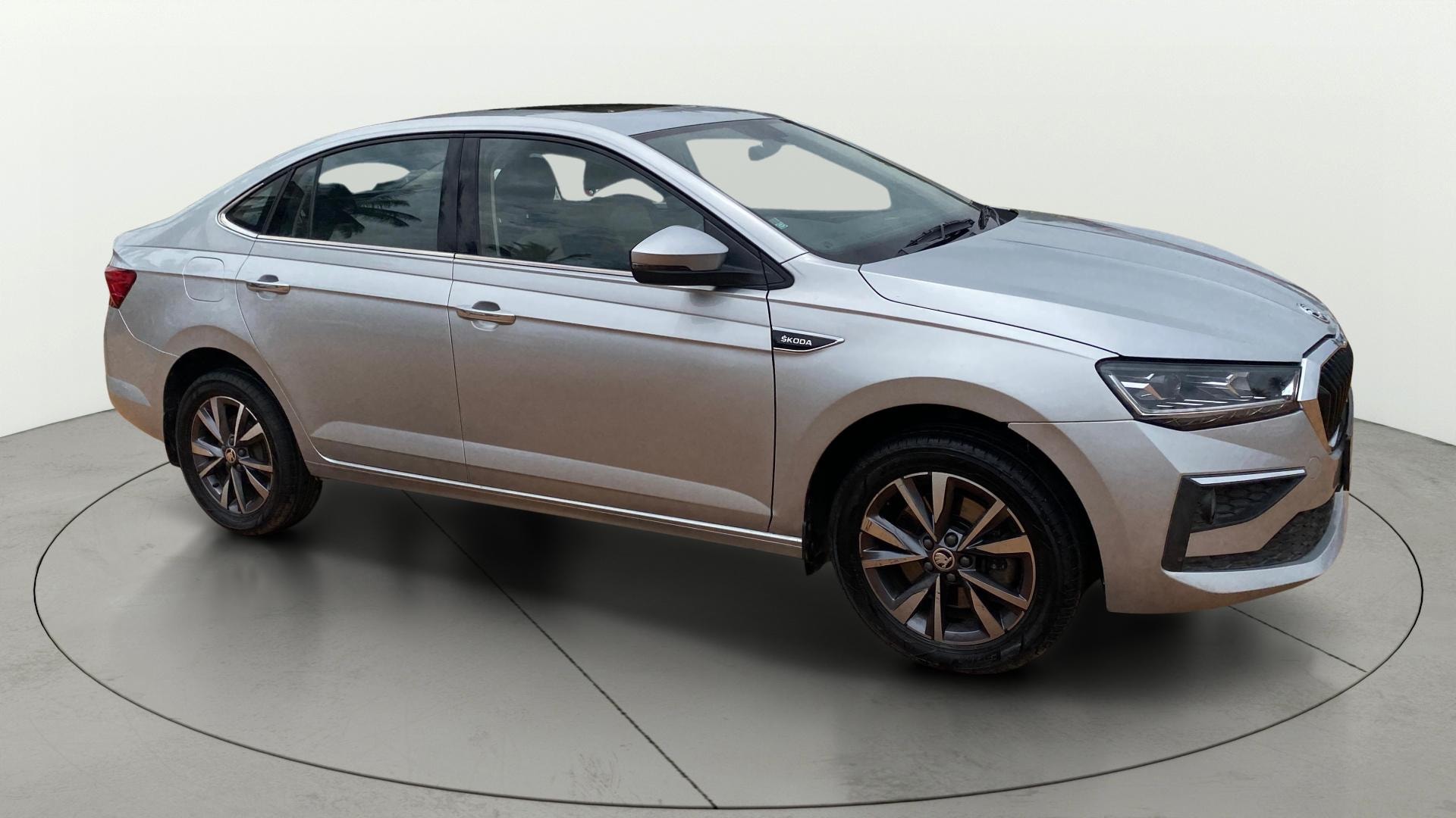 View 2023 Skoda Slavia Style 1.5 TSI DSG Image 22 Used 2023 Skoda Slavia Style 1.5 TSI DSG Image 22