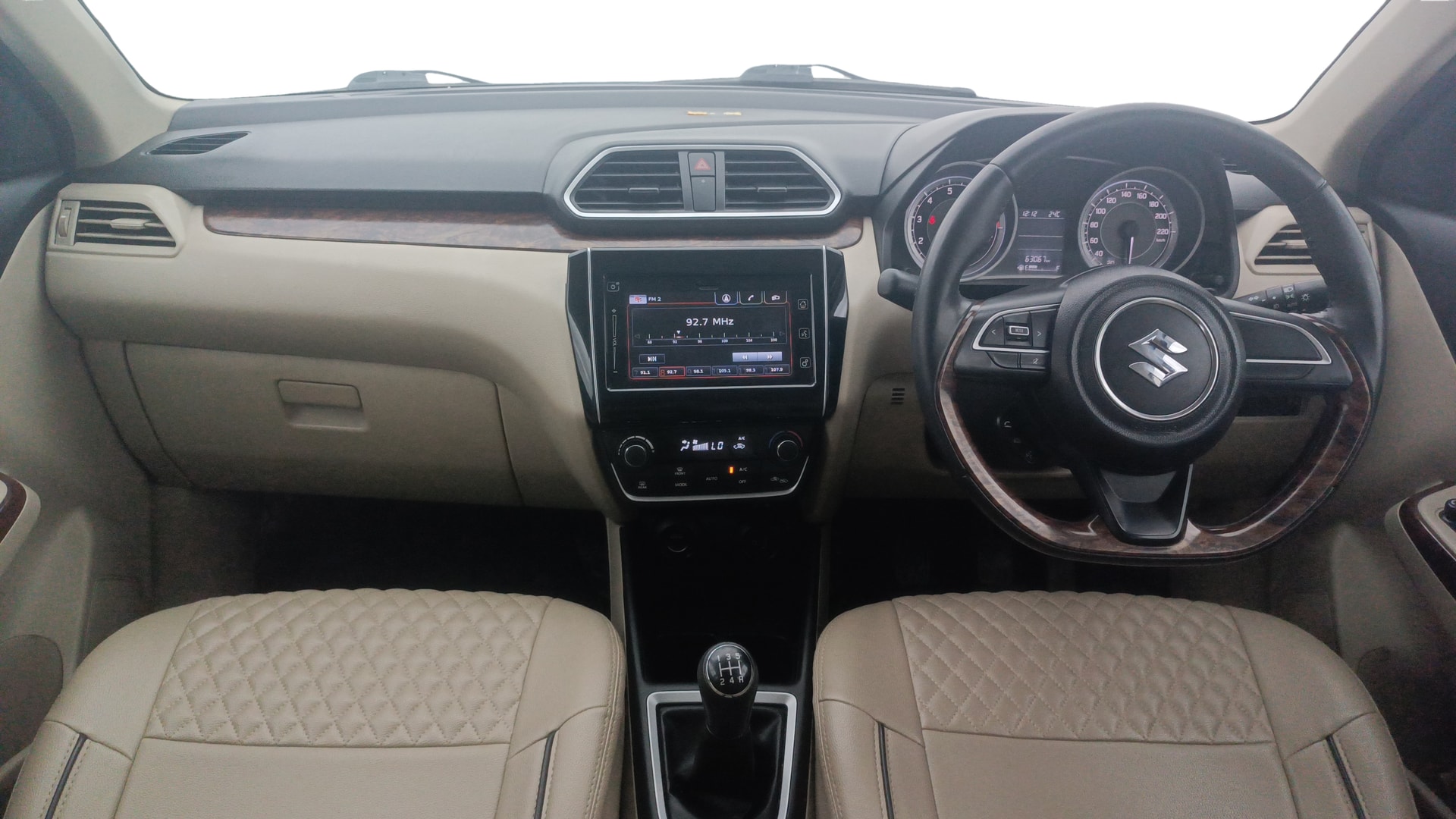 View 2020 Maruti Suzuki 1000 Base Variant Image 29 Used 2020 Maruti Suzuki 1000 Base Variant Image 29