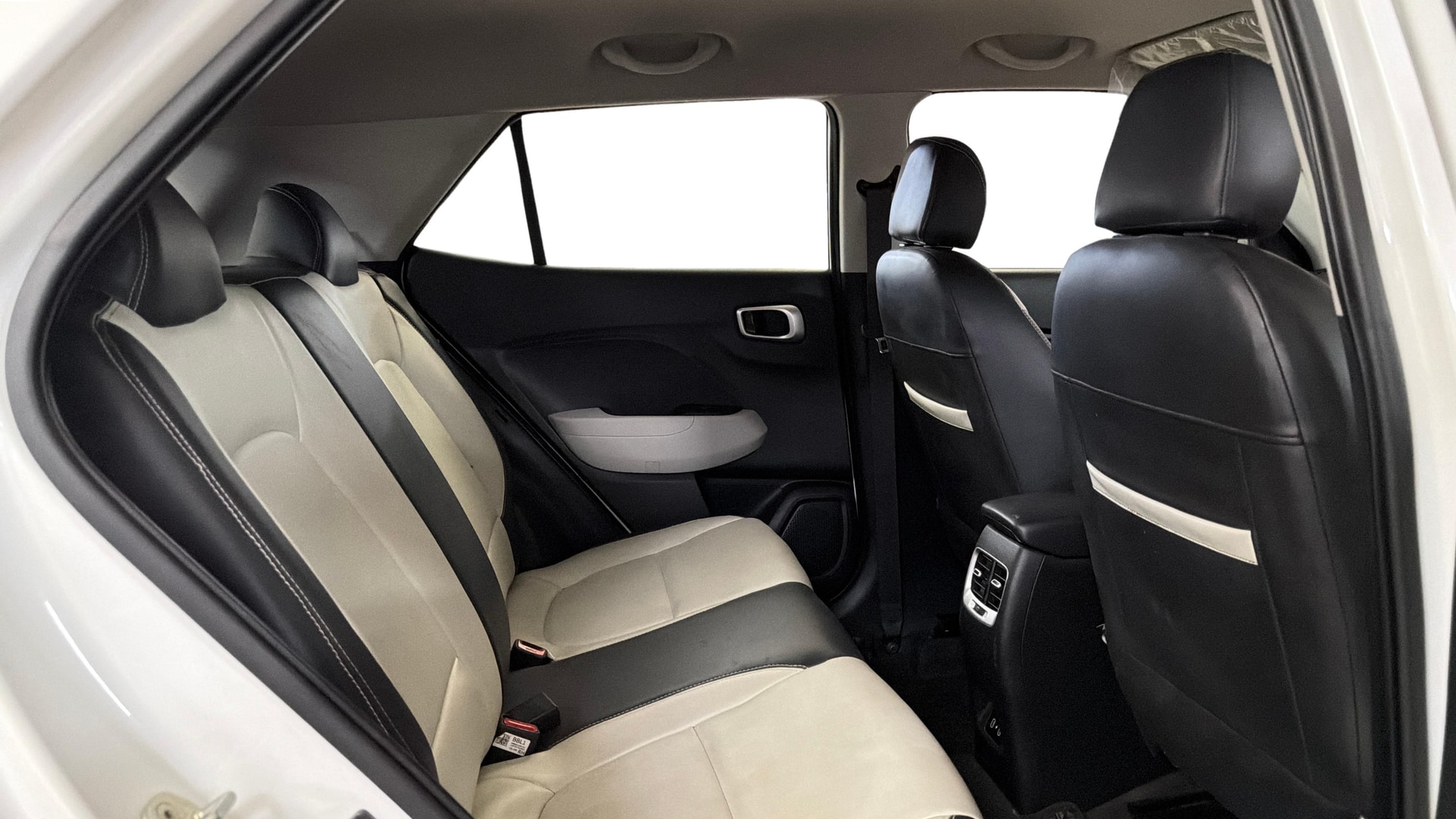 Used 2022 Hyundai Venue Used 2022 Hyundai Venue