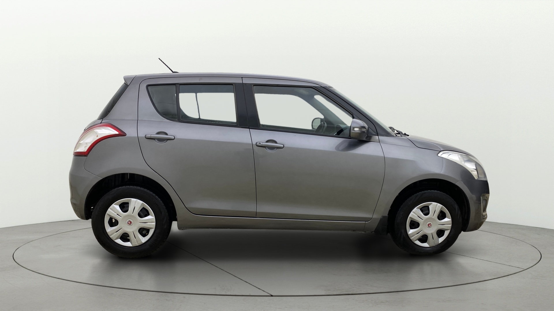 View 2016 Maruti Suzuki 1000 Base Variant Image 8 Used 2016 Maruti Suzuki 1000 Base Variant Image 8