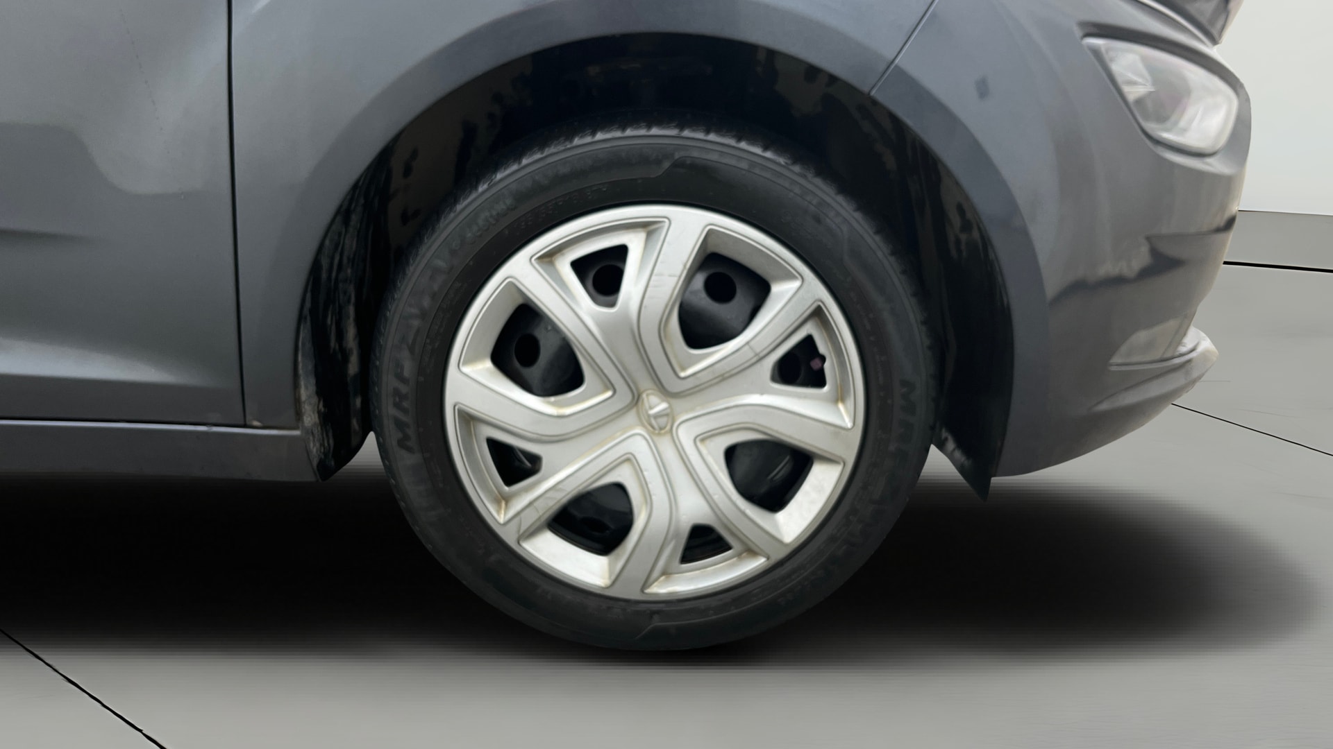 View 2021 Tata Altroz XT Petrol Image 42 Used 2021 Tata Altroz XT Petrol Image 42