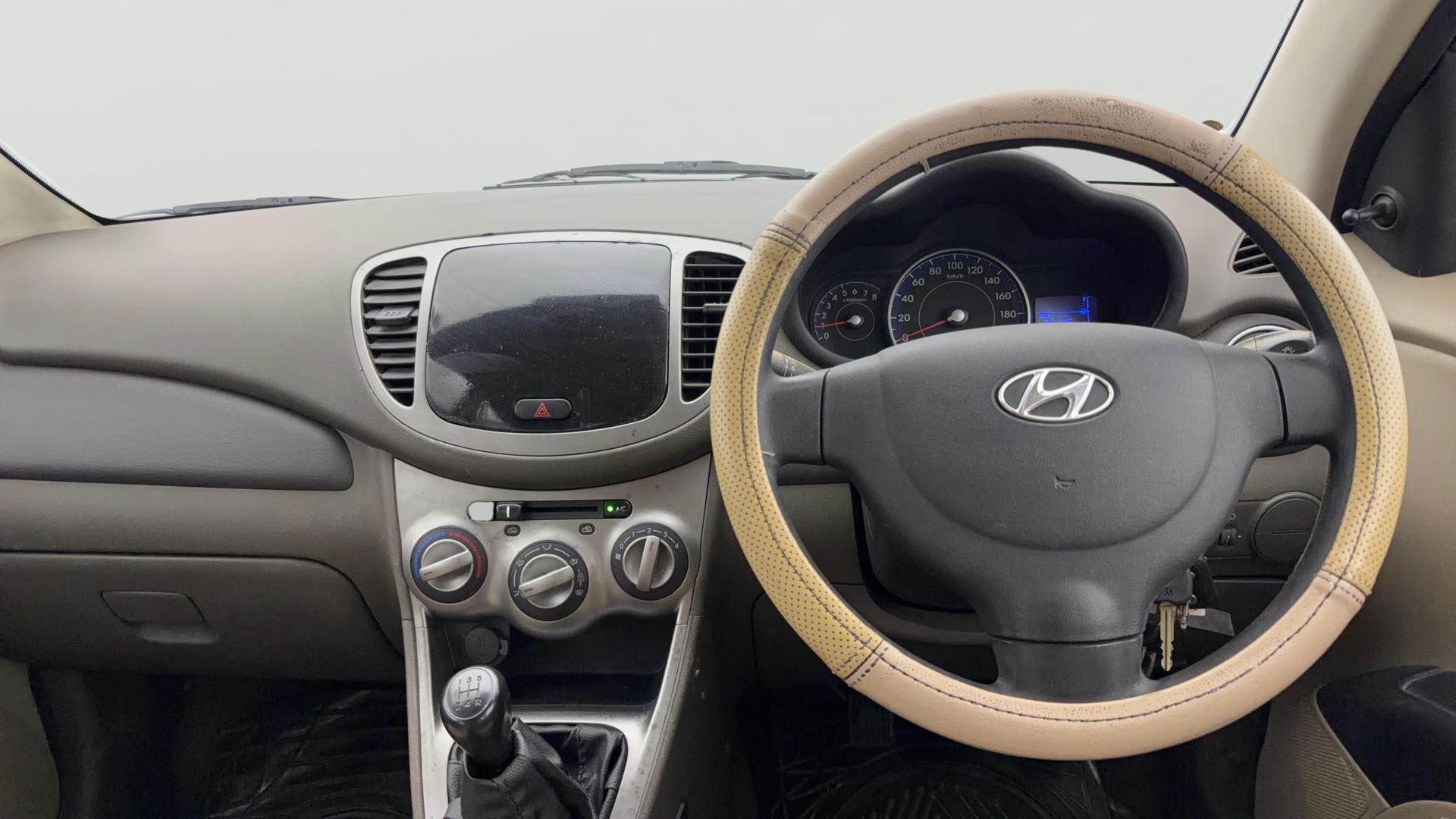 View 2014 Hyundai i10 1.1 Magna Image 20 Used 2014 Hyundai i10 1.1 Magna Image 20