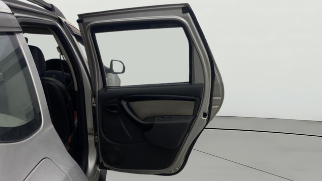 View Renault Duster Image 7 Used Renault Duster Image 7