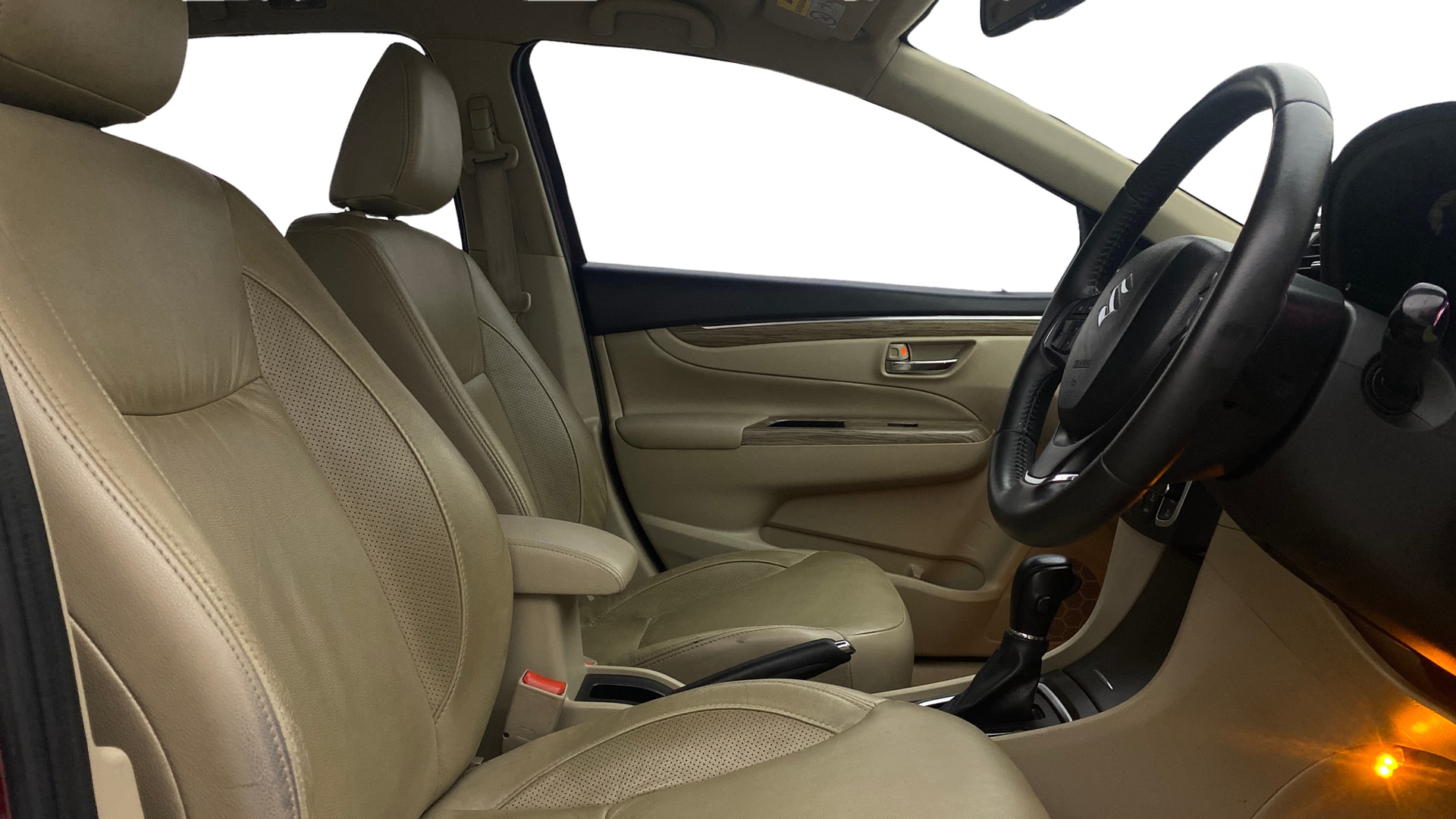 View 2019 Maruti Suzuki 1000 Base Variant Image 18 Used 2019 Maruti Suzuki 1000 Base Variant Image 18