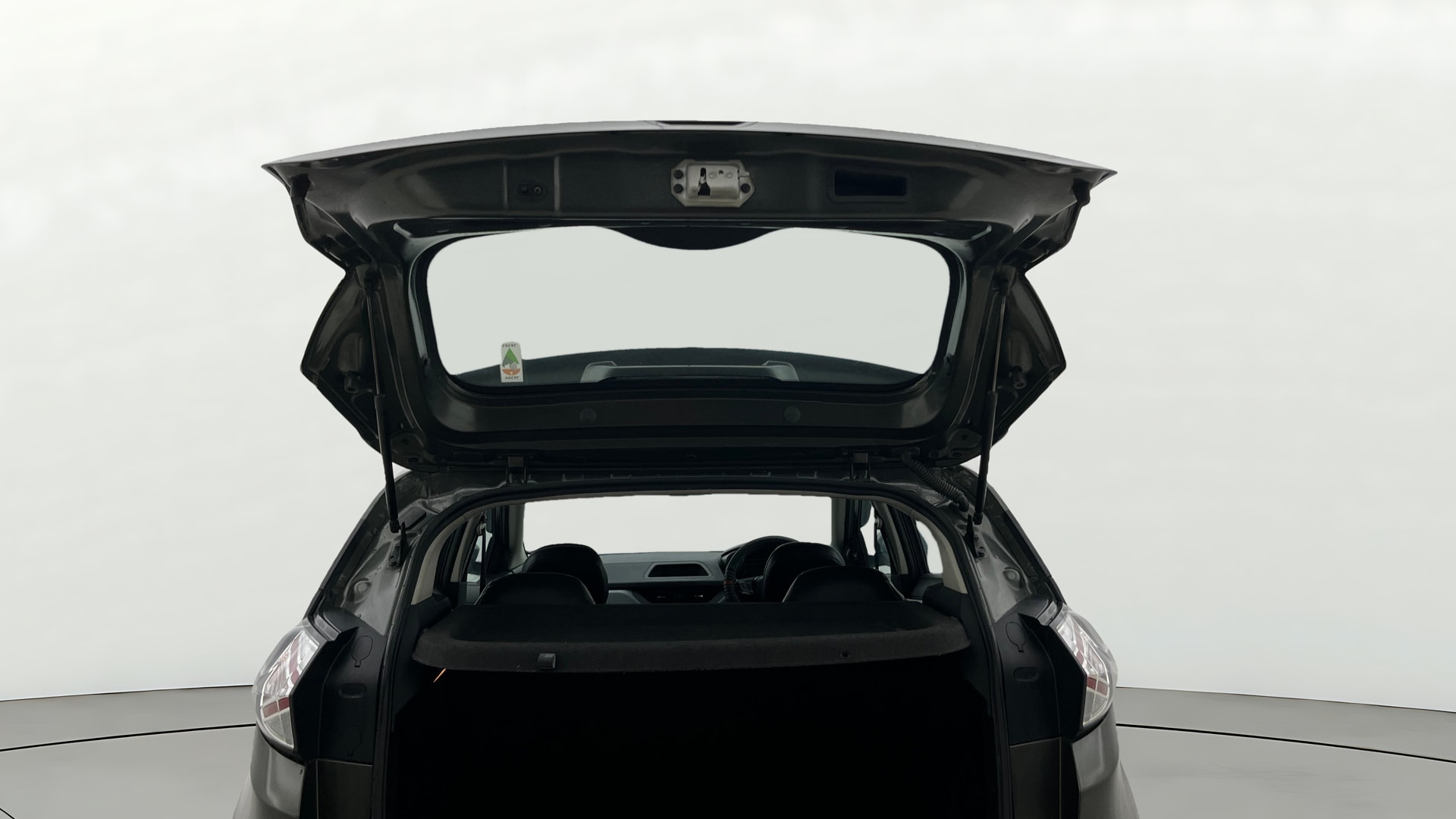 View 2020 Tata Nexon Revotron XE Image 16 Used 2020 Tata Nexon Revotron XE Image 16