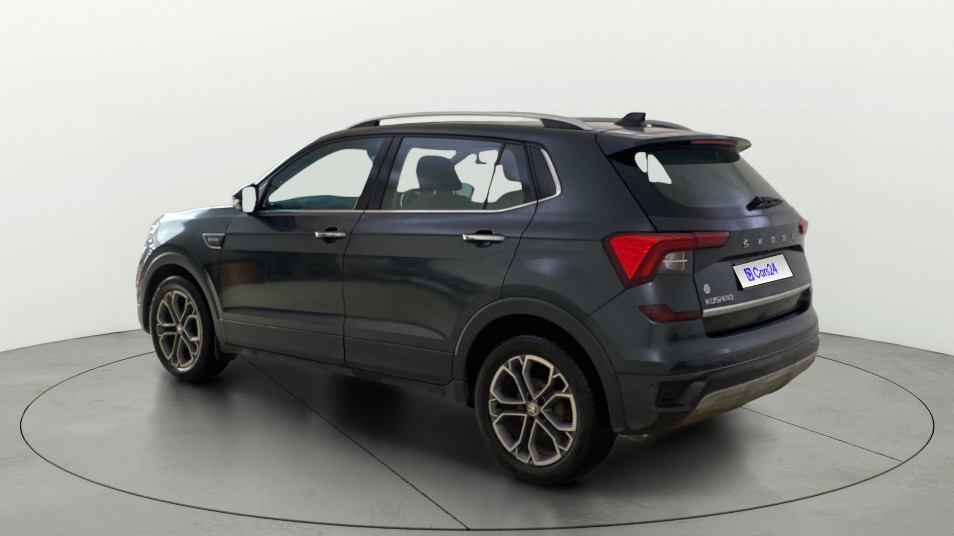 View 2022 Skoda Kushaq Style 1.0 TSI MT Image 2 Used 2022 Skoda Kushaq Style 1.0 TSI MT Image 2