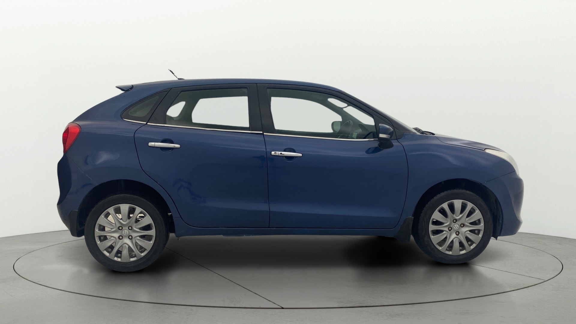 View 2017 Maruti Suzuki 1000 Base Variant Image 8 Used 2017 Maruti Suzuki 1000 Base Variant Image 8