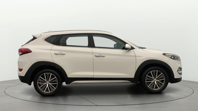 View Hyundai Tucson Image 9 Used Hyundai Tucson Image 9