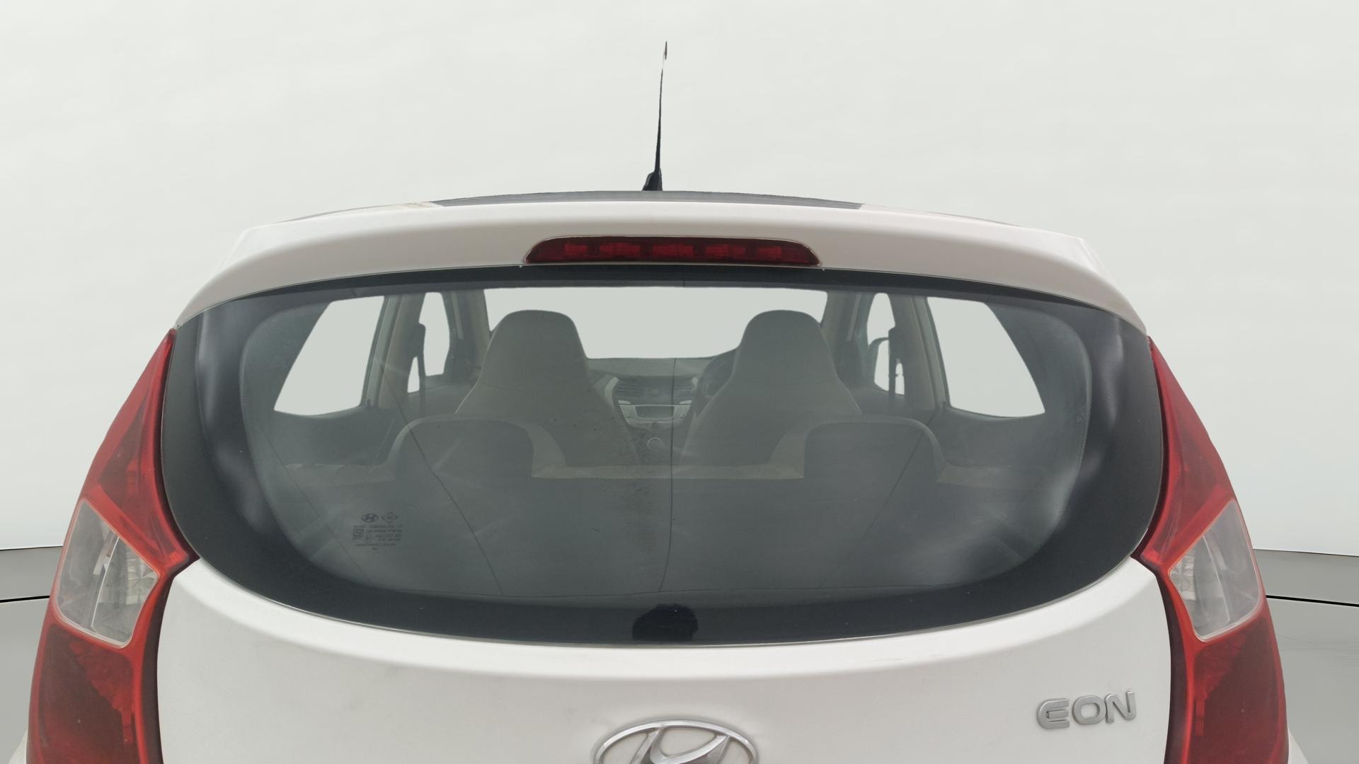 View 2018 Hyundai EON Magna Plus Image 4 Used 2018 Hyundai EON Magna Plus Image 4